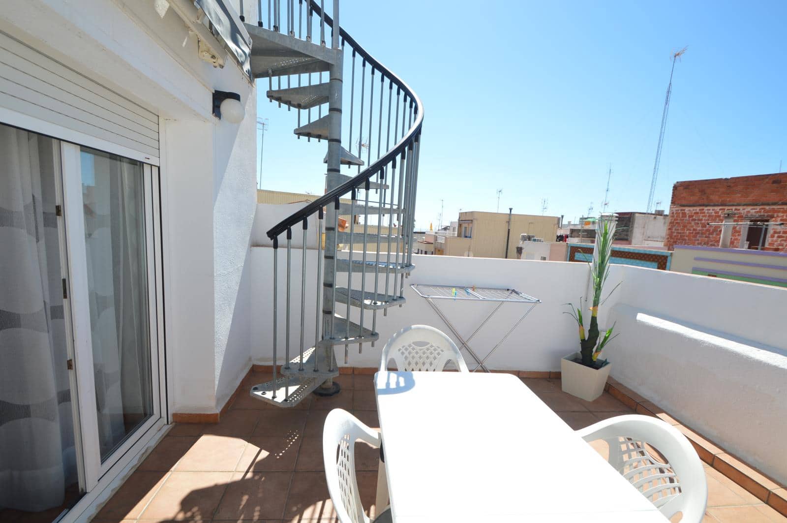 5 soveværelse Byhus til salg i Vinaros med garage - € 365.000 (Ref: 7788405)