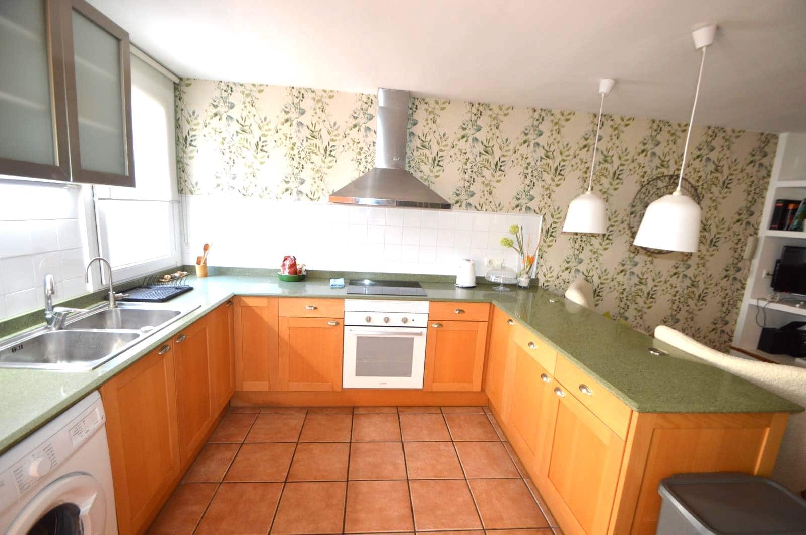 5 soveværelse Byhus til salg i Vinaros med garage - € 365.000 (Ref: 7788405)