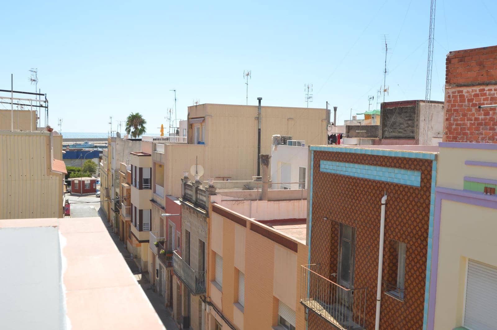 5 soveværelse Byhus til salg i Vinaros med garage - € 365.000 (Ref: 7788405)