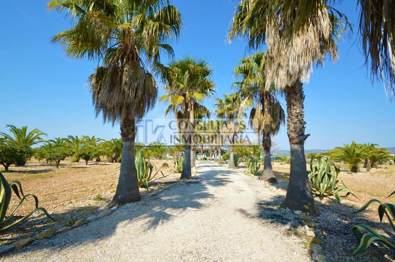 5 sypialnia Finka/Dom wiejski na sprzedaż w Vinaros z basenem garażem - 498 000 € (Ref: 7877555)