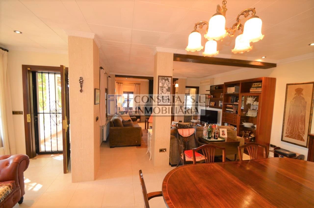 5 sypialnia Finka/Dom wiejski na sprzedaż w Vinaros z basenem garażem - 498 000 € (Ref: 7877555)
