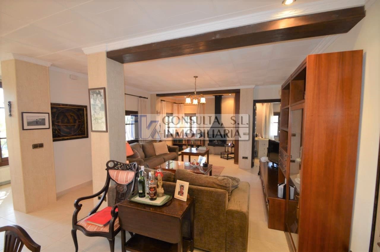 5 sypialnia Finka/Dom wiejski na sprzedaż w Vinaros z basenem garażem - 498 000 € (Ref: 7877555)
