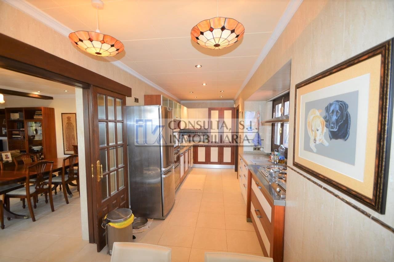 5 sypialnia Finka/Dom wiejski na sprzedaż w Vinaros z basenem garażem - 498 000 € (Ref: 7877555)