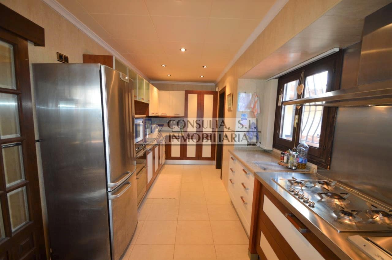 5 sypialnia Finka/Dom wiejski na sprzedaż w Vinaros z basenem garażem - 498 000 € (Ref: 7877555)