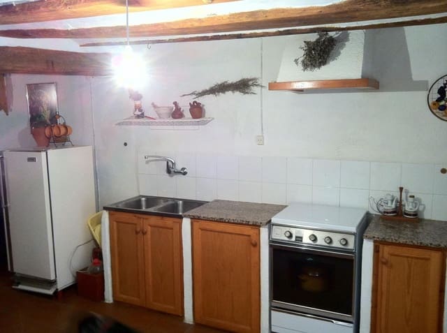 2 chambre Maison de Ville à vendre à Vallibona - 54 000 € (Ref: 8083282)