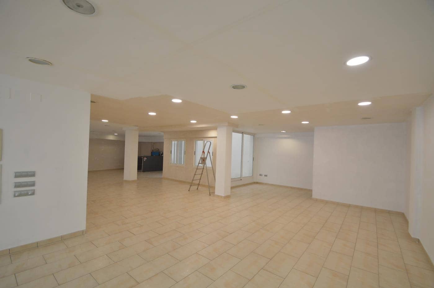 Local Commercial à vendre à Vinaros - 230 000 € (Ref: 8131197)