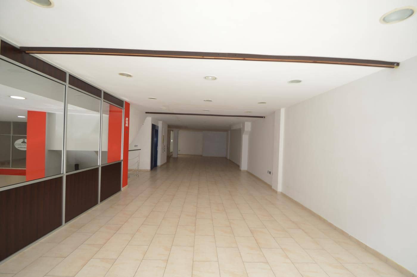 Local Commercial à vendre à Vinaros - 230 000 € (Ref: 8131197)