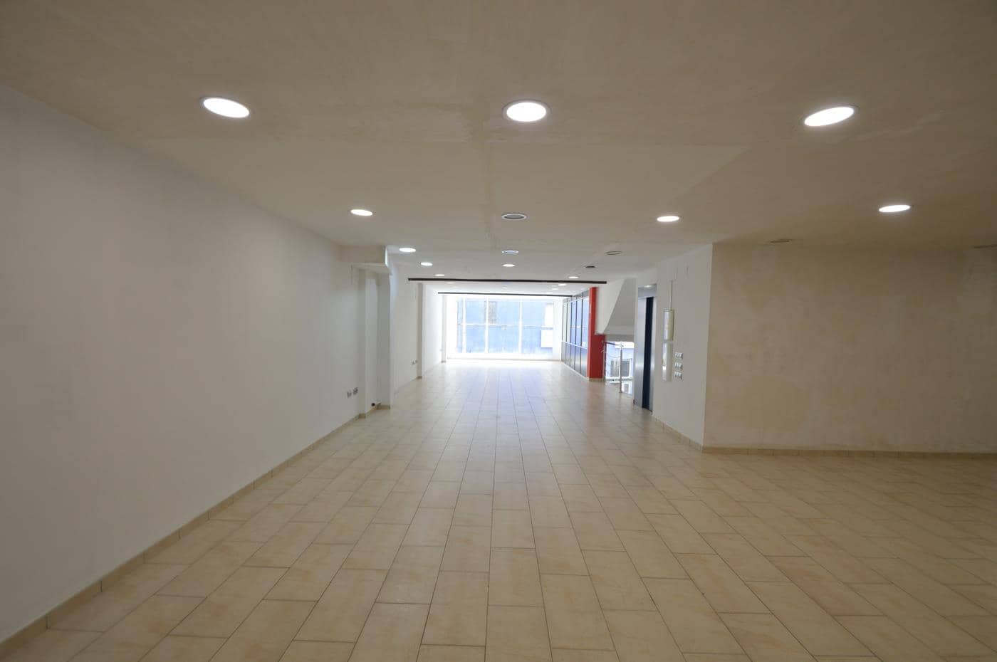 Local Commercial à vendre à Vinaros - 230 000 € (Ref: 8131197)