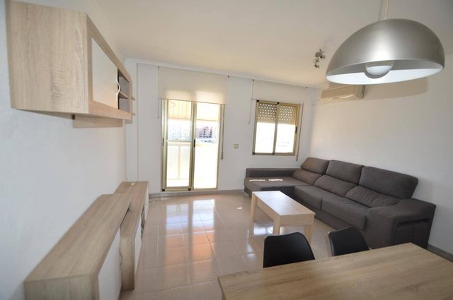 3 bedroom Apartment for rent in Vinaròs with garage - € 650 (Ref: 8160704)