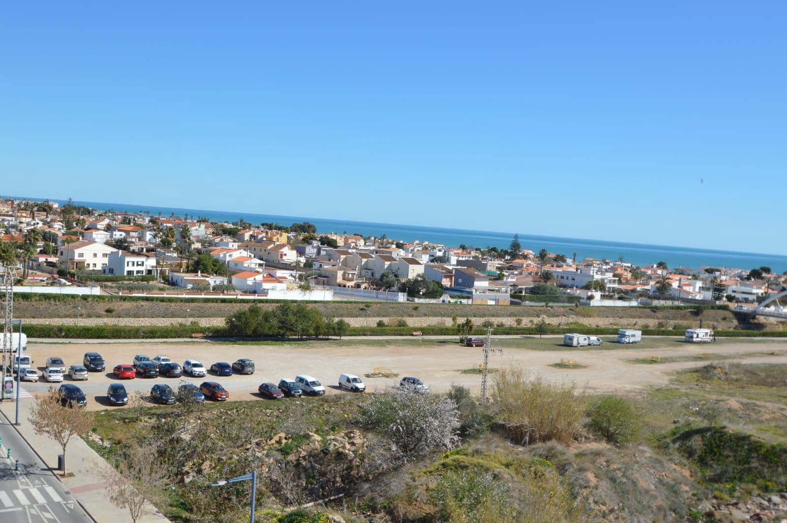 3 bedroom Apartment for rent in Vinaros with garage - € 650 (Ref: 8160704)
