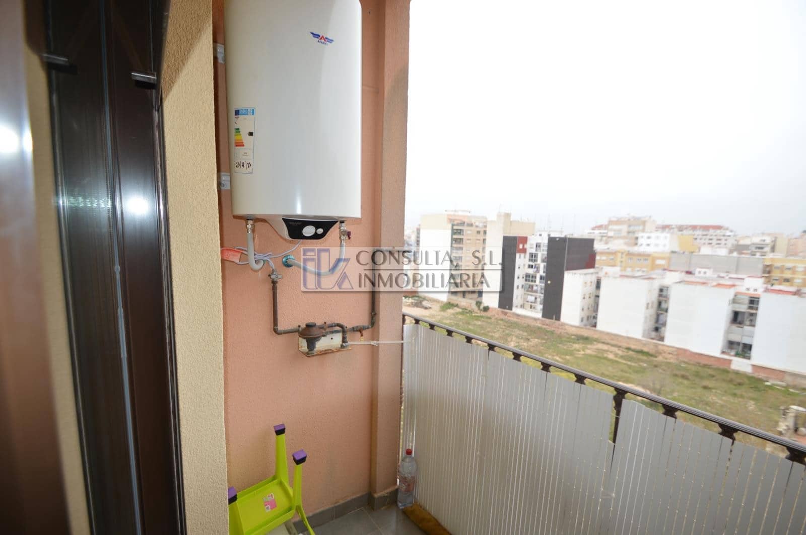 2 bedroom Apartment for rent in Vinaros - € 600 (Ref: 8182115)