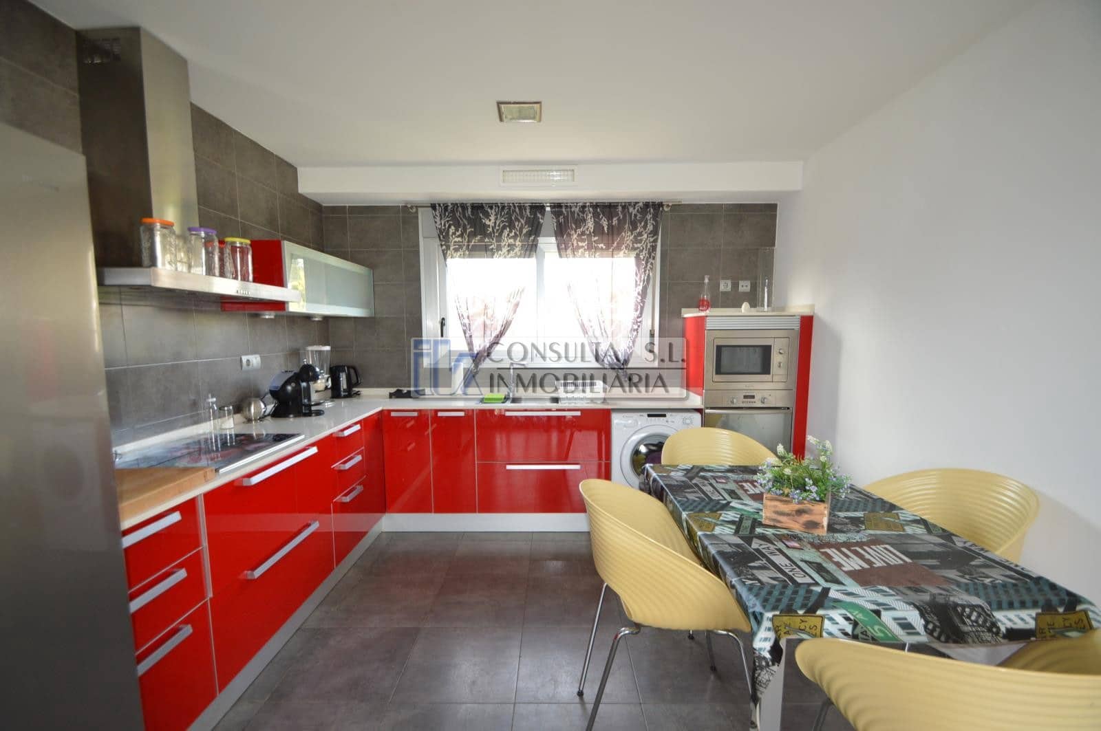 3 quarto Moradia para venda em Vinaros com garagem - 390 000 € (Ref: 8254341)