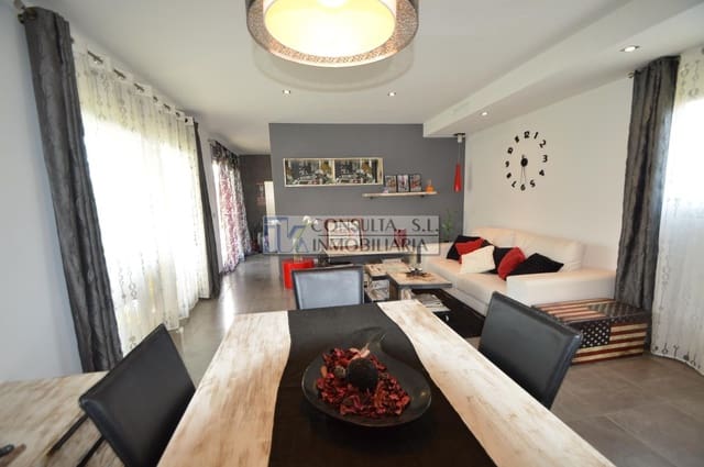 3 quarto Moradia para venda em Vinaròs com garagem - 390 000 € (Ref: 8254341)