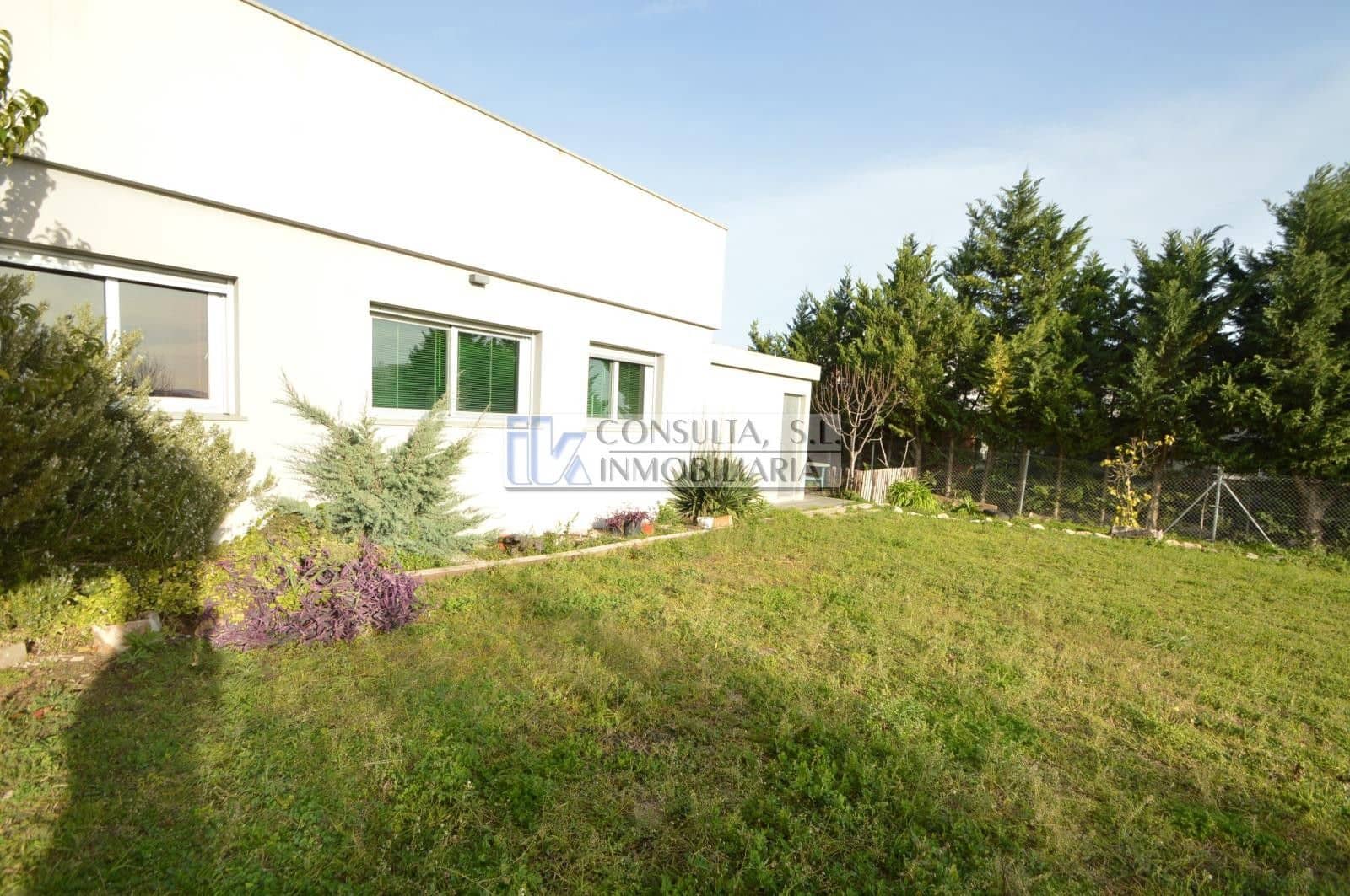 3 quarto Moradia para venda em Vinaros com garagem - 390 000 € (Ref: 8254341)