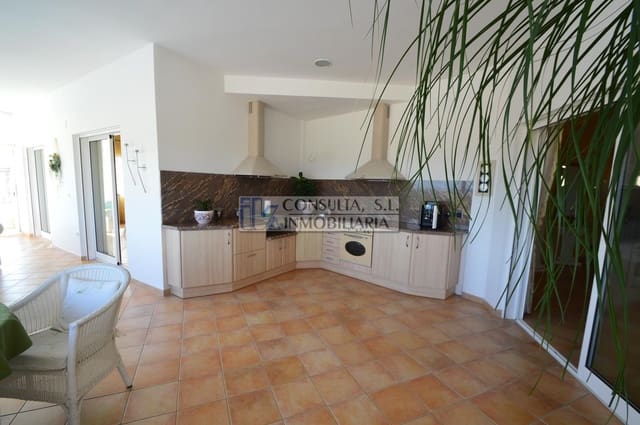 3 slaapkamer Villa te koop in Vinaròs met zwembad - € 920.000 (Ref: 8344374)