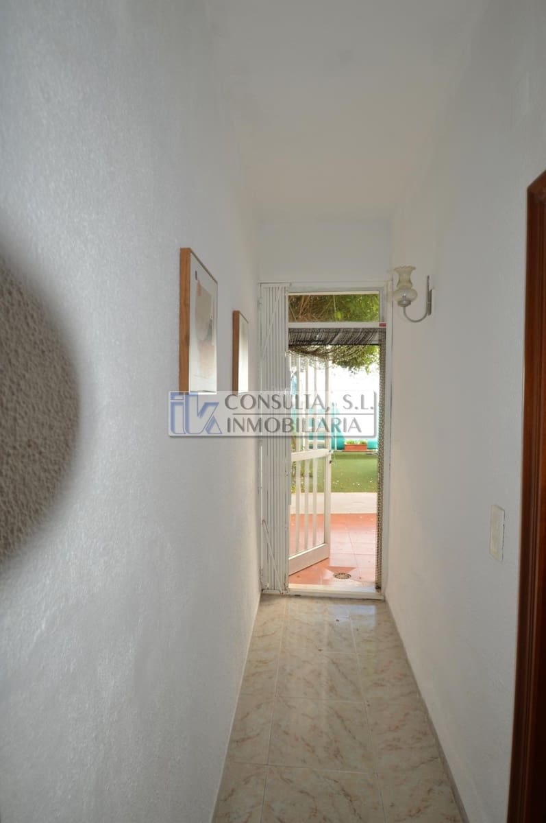 4 soveværelse Villa til salg i Vinaros med swimmingpool - € 285.000 (Ref: 8445095)