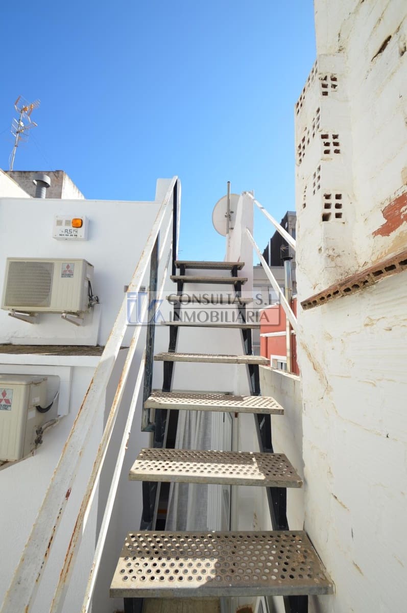 4 soveværelse Villa til salg i Vinaros med swimmingpool - € 285.000 (Ref: 8445095)