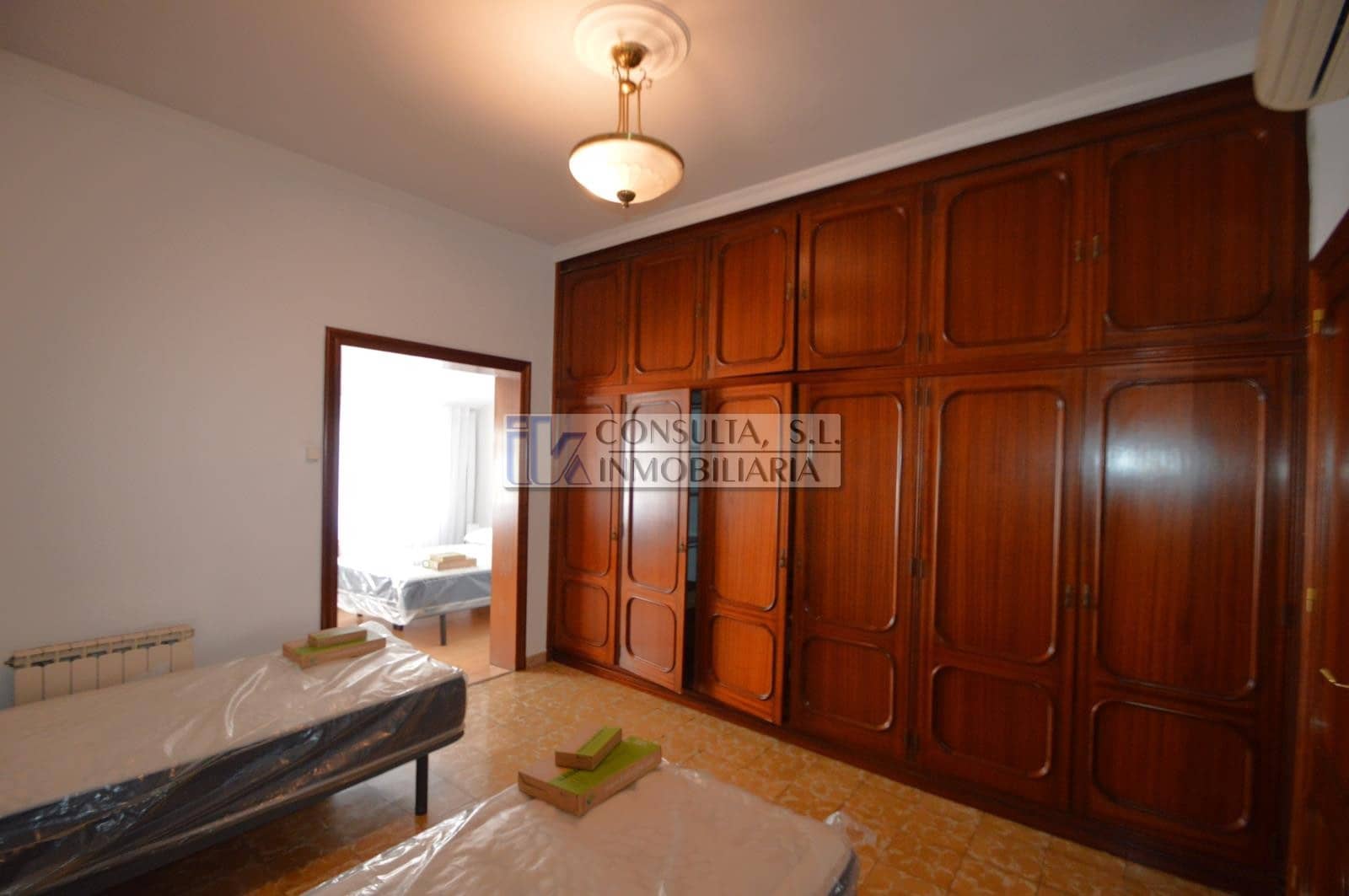 4 soveværelse Villa til salg i Vinaros med swimmingpool - € 285.000 (Ref: 8445095)