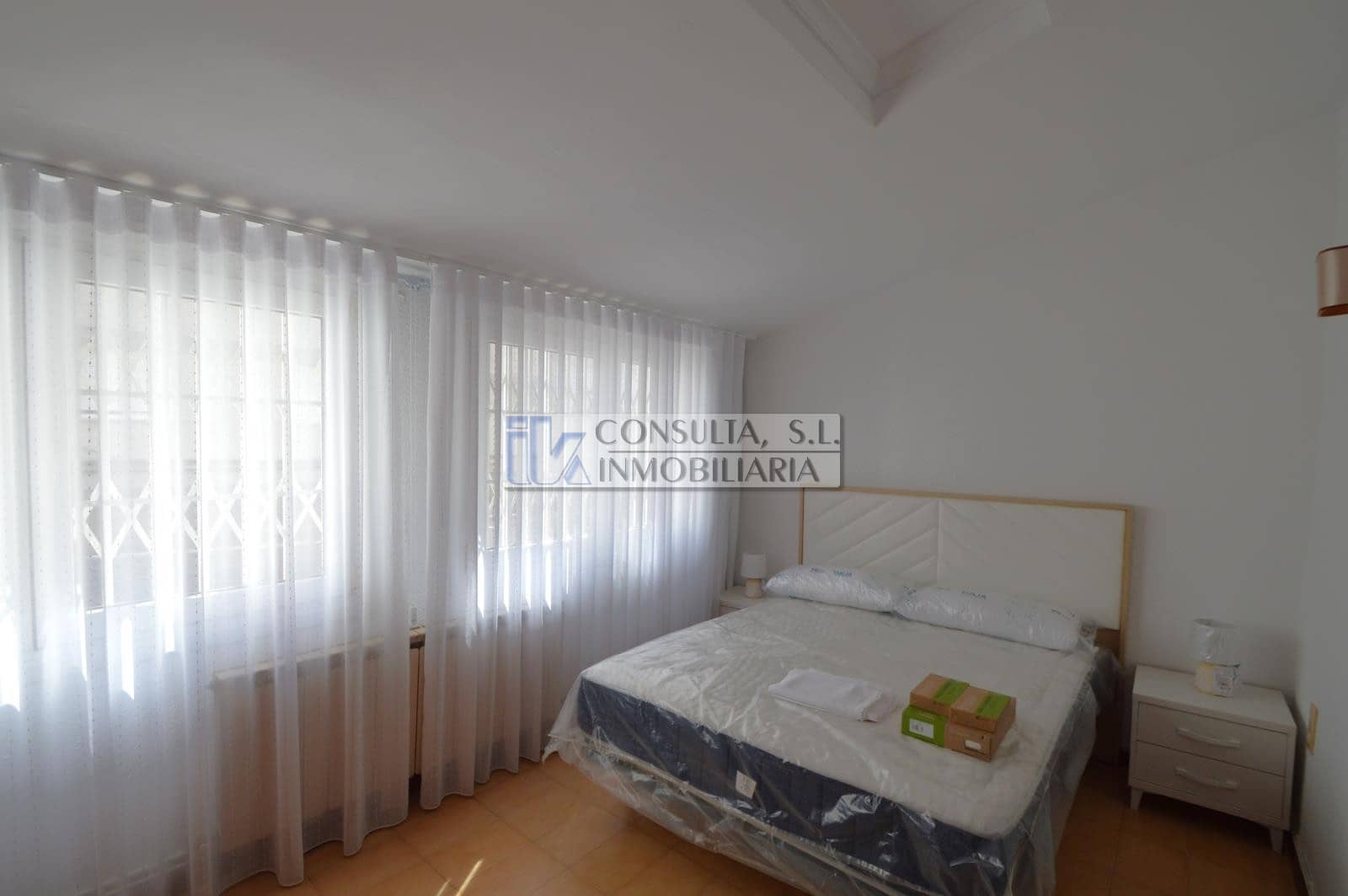 4 soveværelse Villa til salg i Vinaros med swimmingpool - € 285.000 (Ref: 8445095)