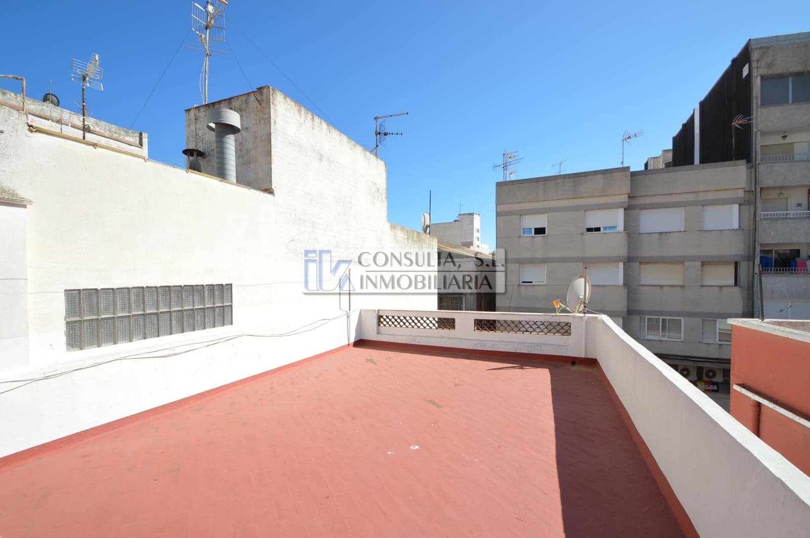 4 soveværelse Villa til salg i Vinaros med swimmingpool - € 285.000 (Ref: 8445095)