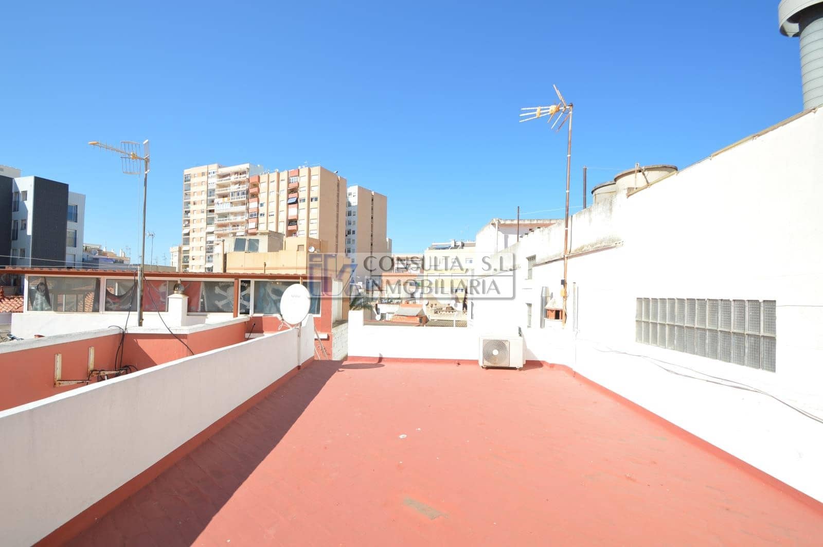 4 soveværelse Villa til salg i Vinaros med swimmingpool - € 285.000 (Ref: 8445095)