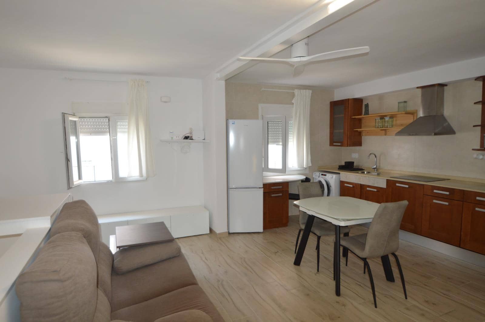 1 Zimmer Apartment zu vermieten in Vinaros - 500 € (Ref: 8447796)