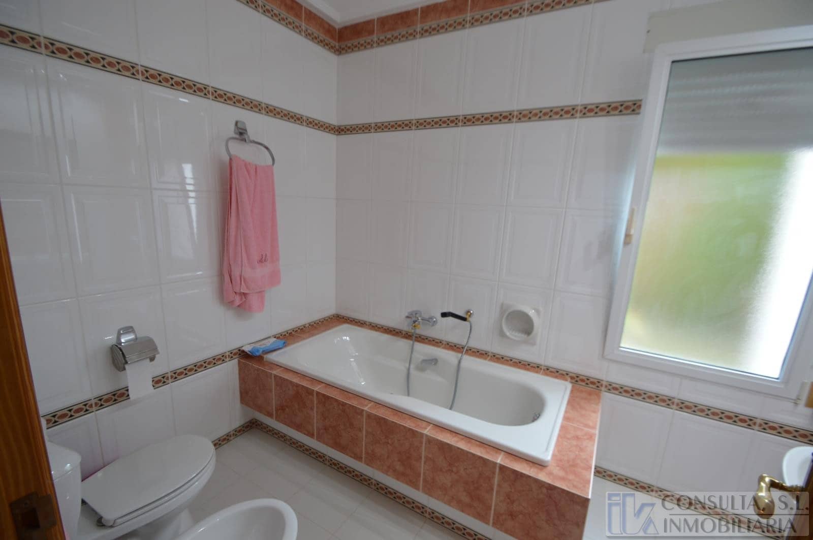 4 chambre Villa/Maison à vendre à Vinaros avec piscine garage - 600 000 € (Ref: 8468372)