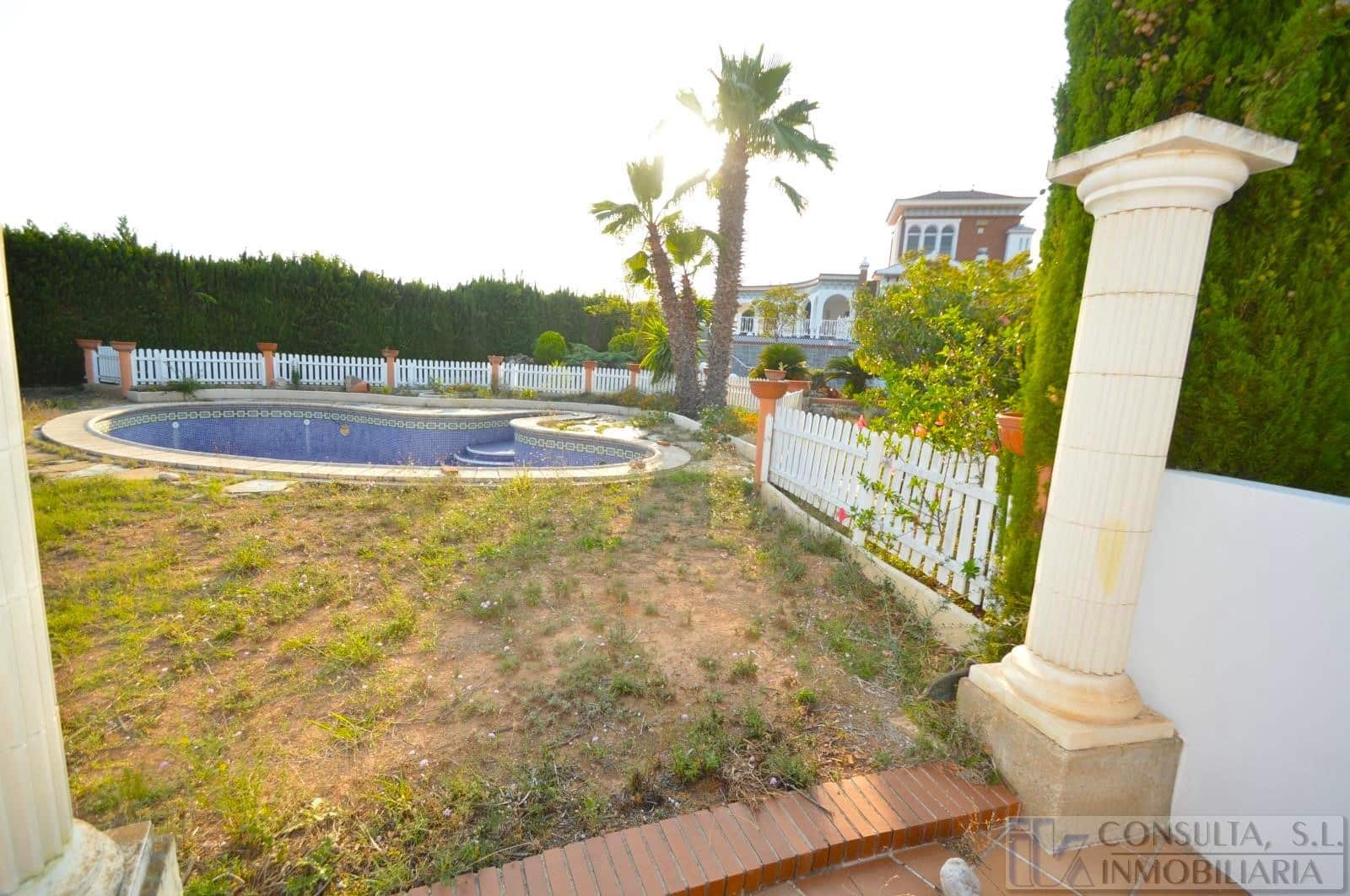 4 chambre Villa/Maison à vendre à Vinaros avec piscine garage - 600 000 € (Ref: 8468372)