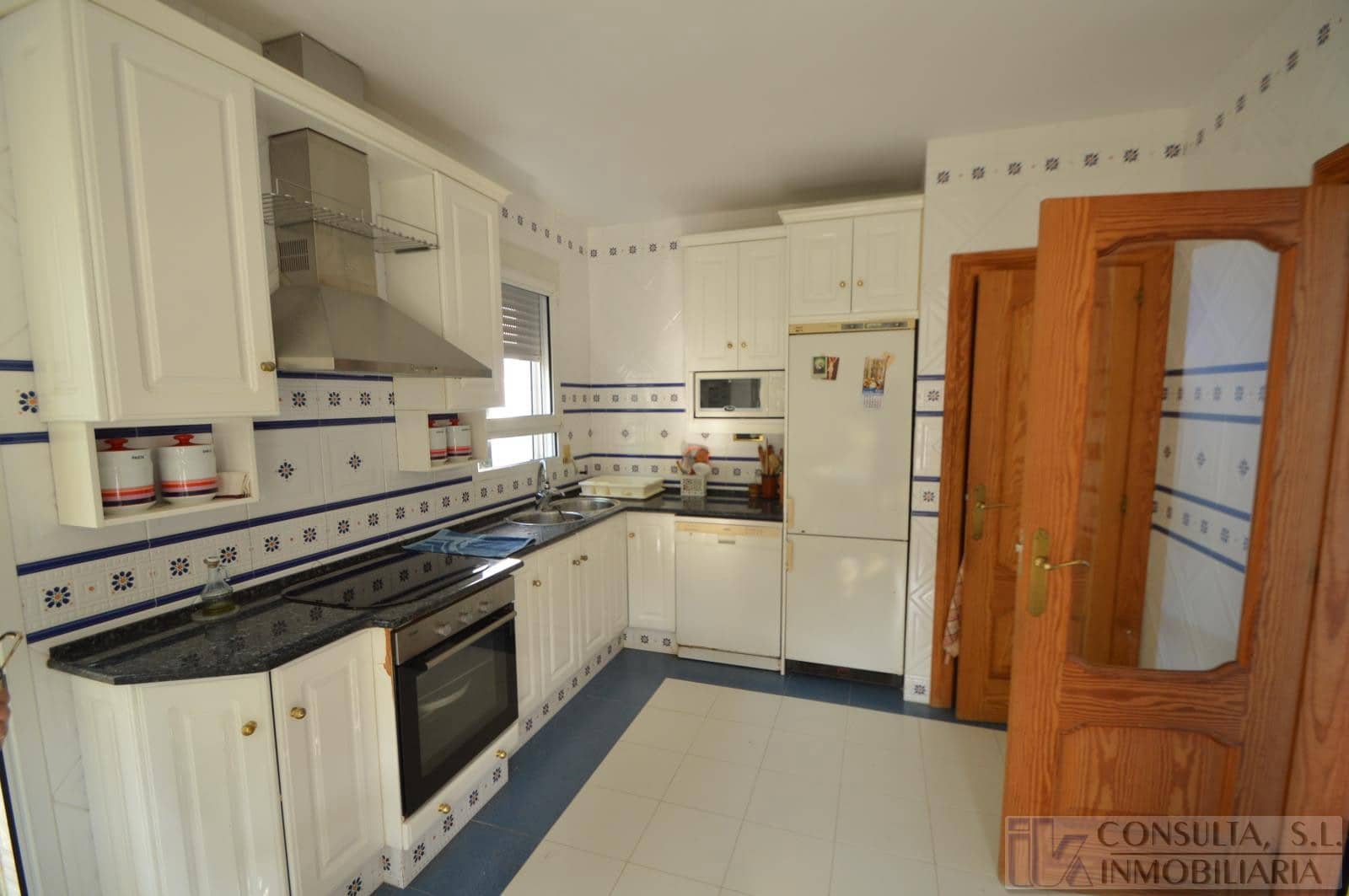 4 chambre Villa/Maison à vendre à Vinaros avec piscine garage - 600 000 € (Ref: 8468372)