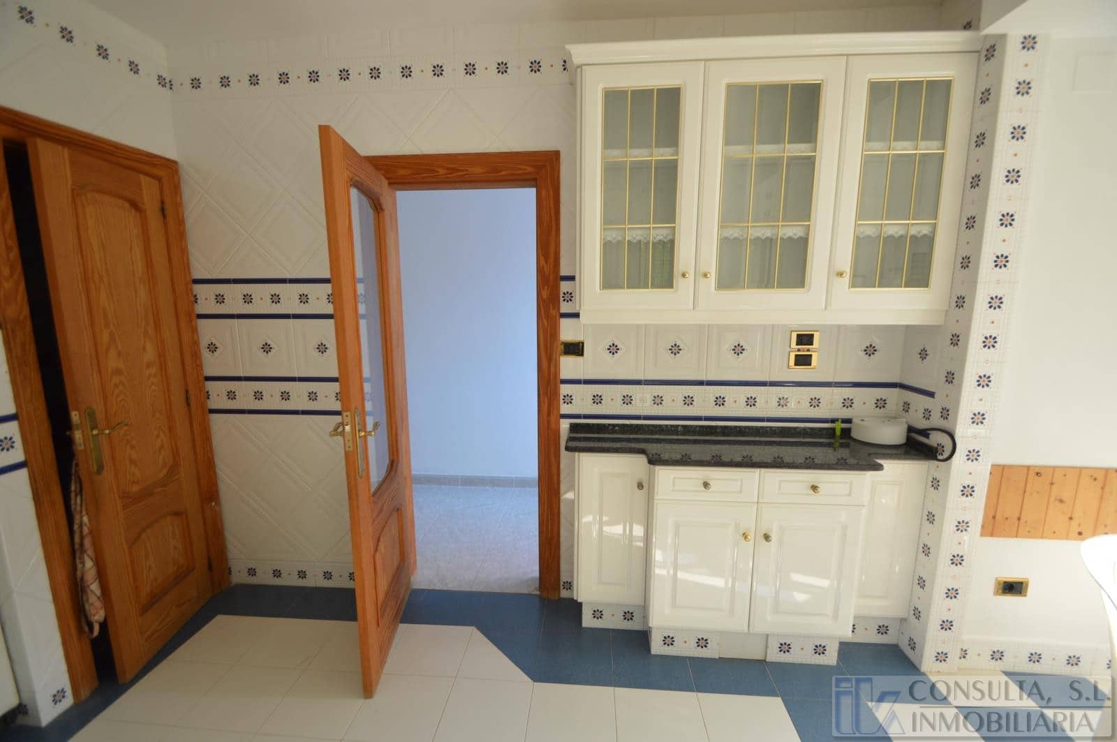 4 chambre Villa/Maison à vendre à Vinaros avec piscine garage - 600 000 € (Ref: 8468372)