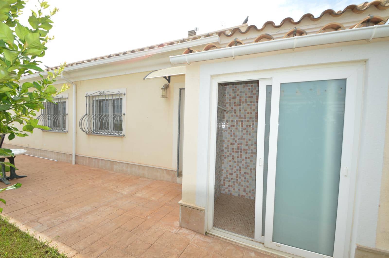 5 chambre Villa/Maison à vendre à Vinaros avec garage - 410 000 € (Ref: 8498357)