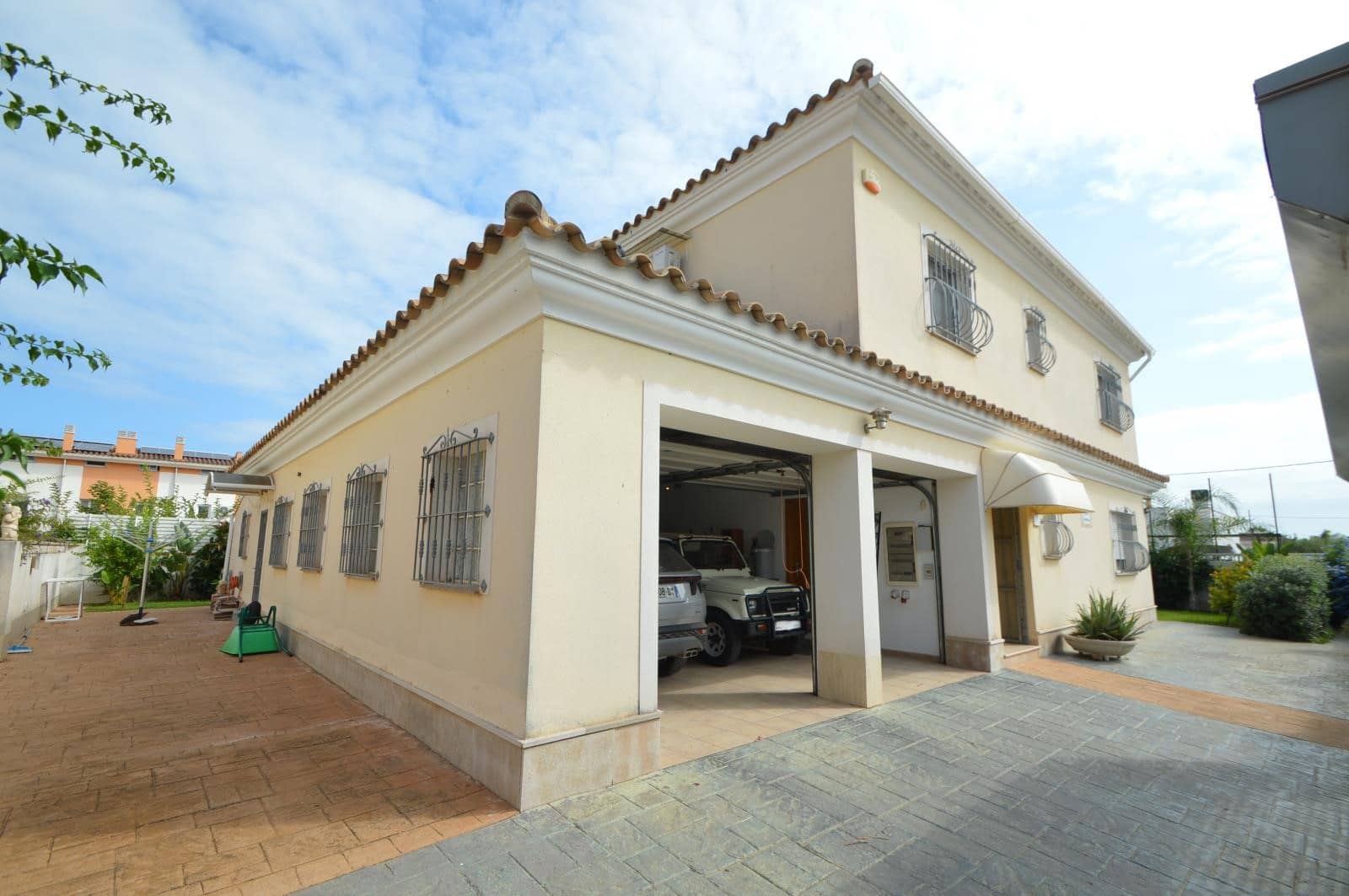 5 chambre Villa/Maison à vendre à Vinaros avec garage - 410 000 € (Ref: 8498357)