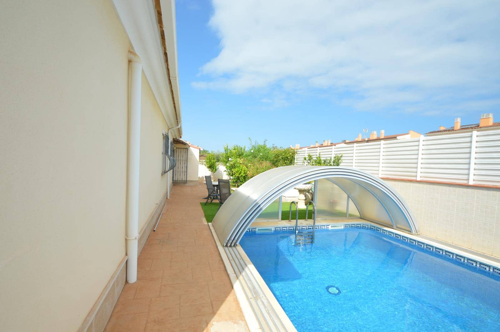 5 chambre Villa/Maison à vendre à Vinaros avec garage - 410 000 € (Ref: 8498357)