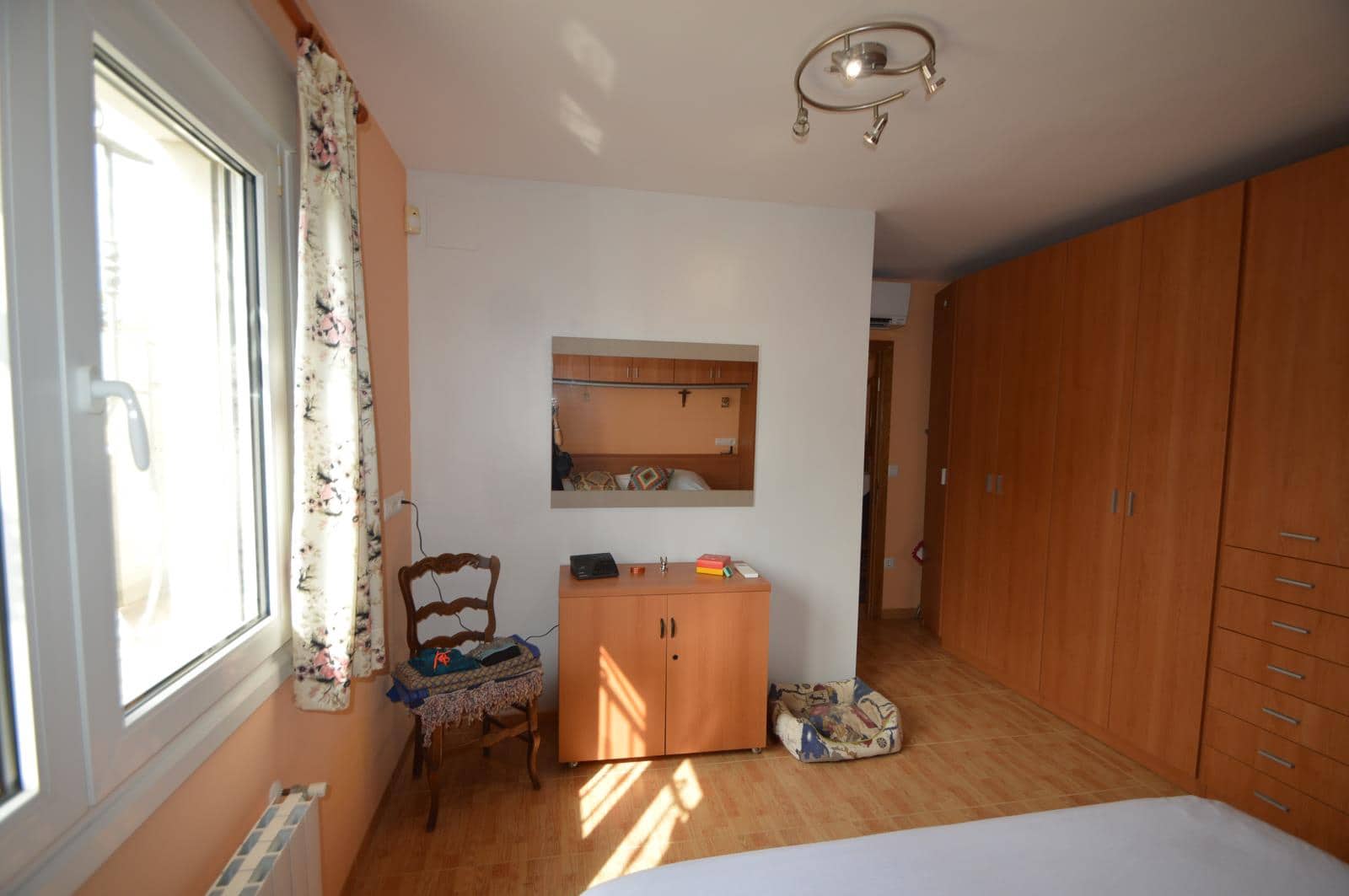 5 chambre Villa/Maison à vendre à Vinaros avec garage - 410 000 € (Ref: 8498357)