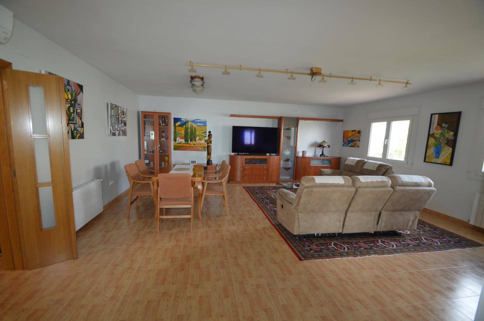 5 chambre Villa/Maison à vendre à Vinaros avec garage - 410 000 € (Ref: 8498357)