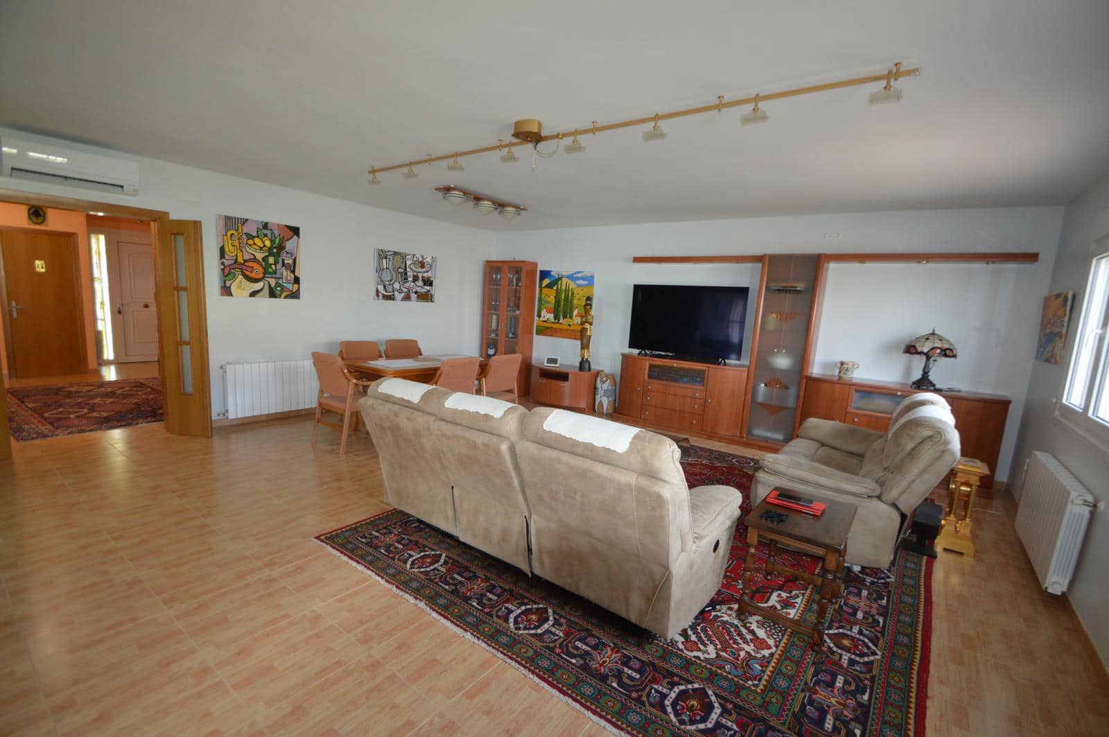 5 chambre Villa/Maison à vendre à Vinaros avec garage - 410 000 € (Ref: 8498357)