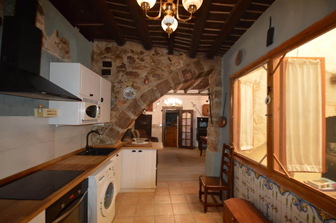 4 soveværelse Byhus til salg i Sant Mateu med garage - € 490.000 (Ref: 8524445)