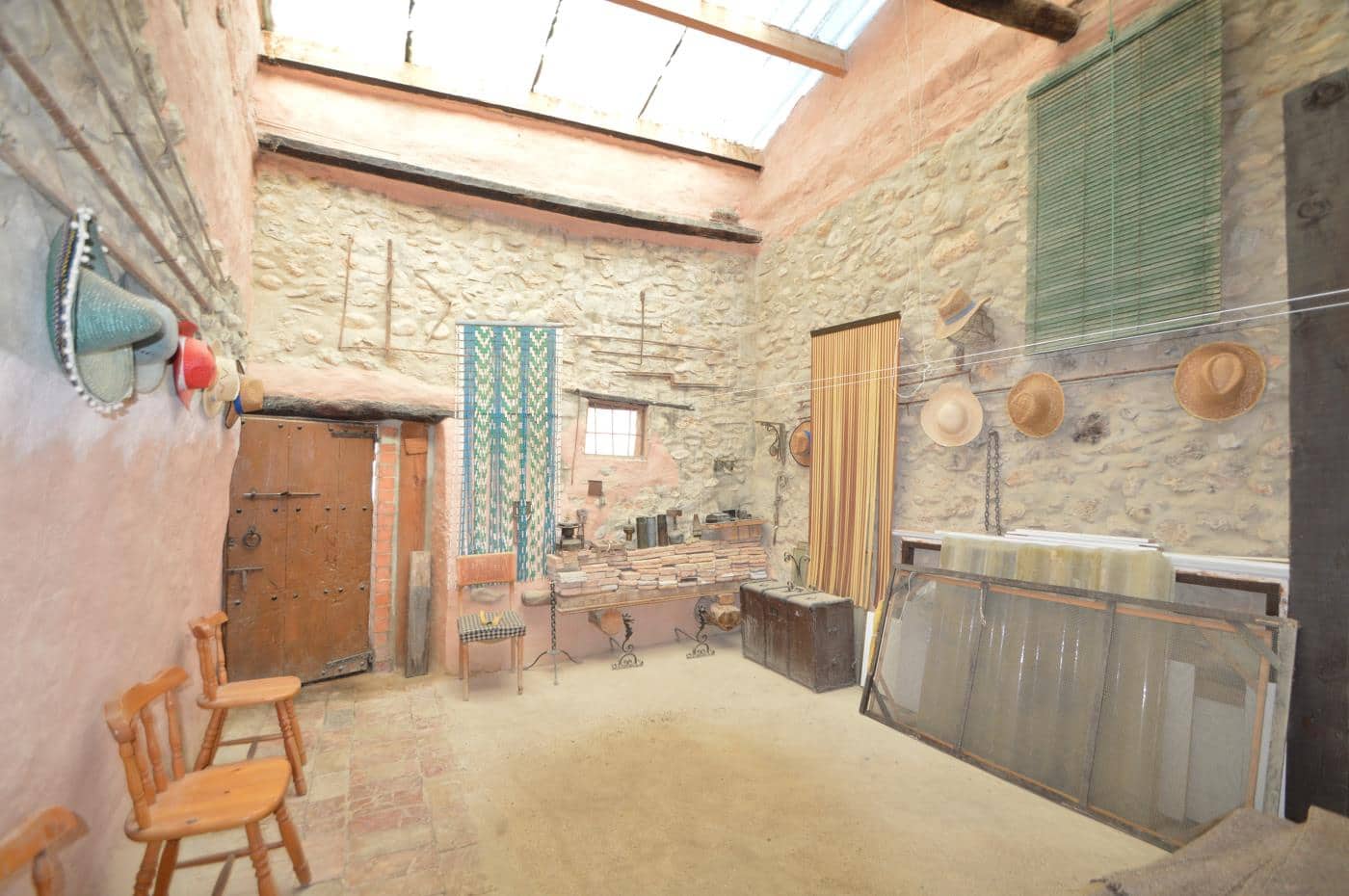 4 soveværelse Byhus til salg i Sant Mateu med garage - € 490.000 (Ref: 8524445)