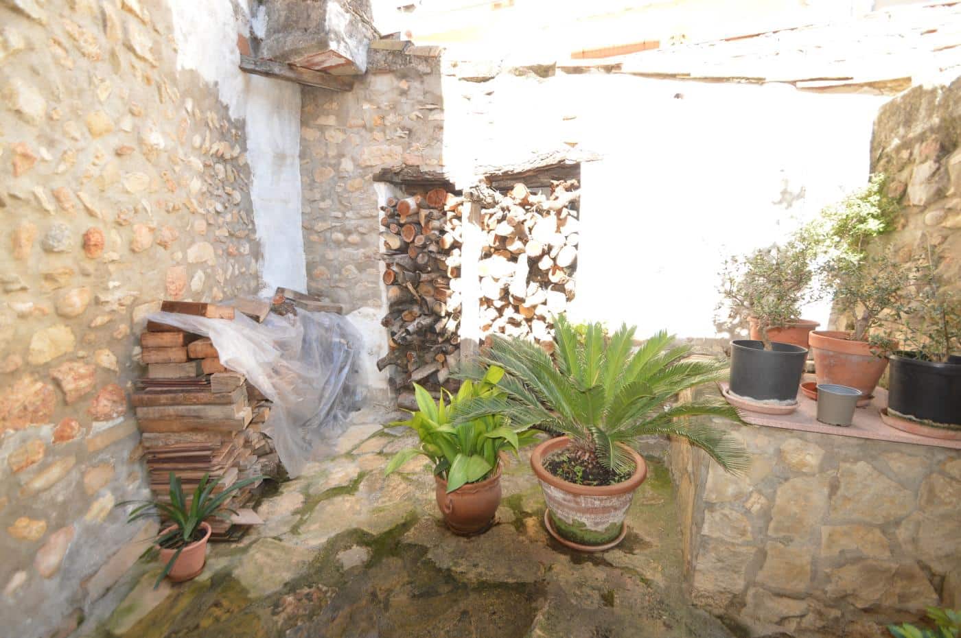 4 soveværelse Byhus til salg i Sant Mateu med garage - € 490.000 (Ref: 8524445)