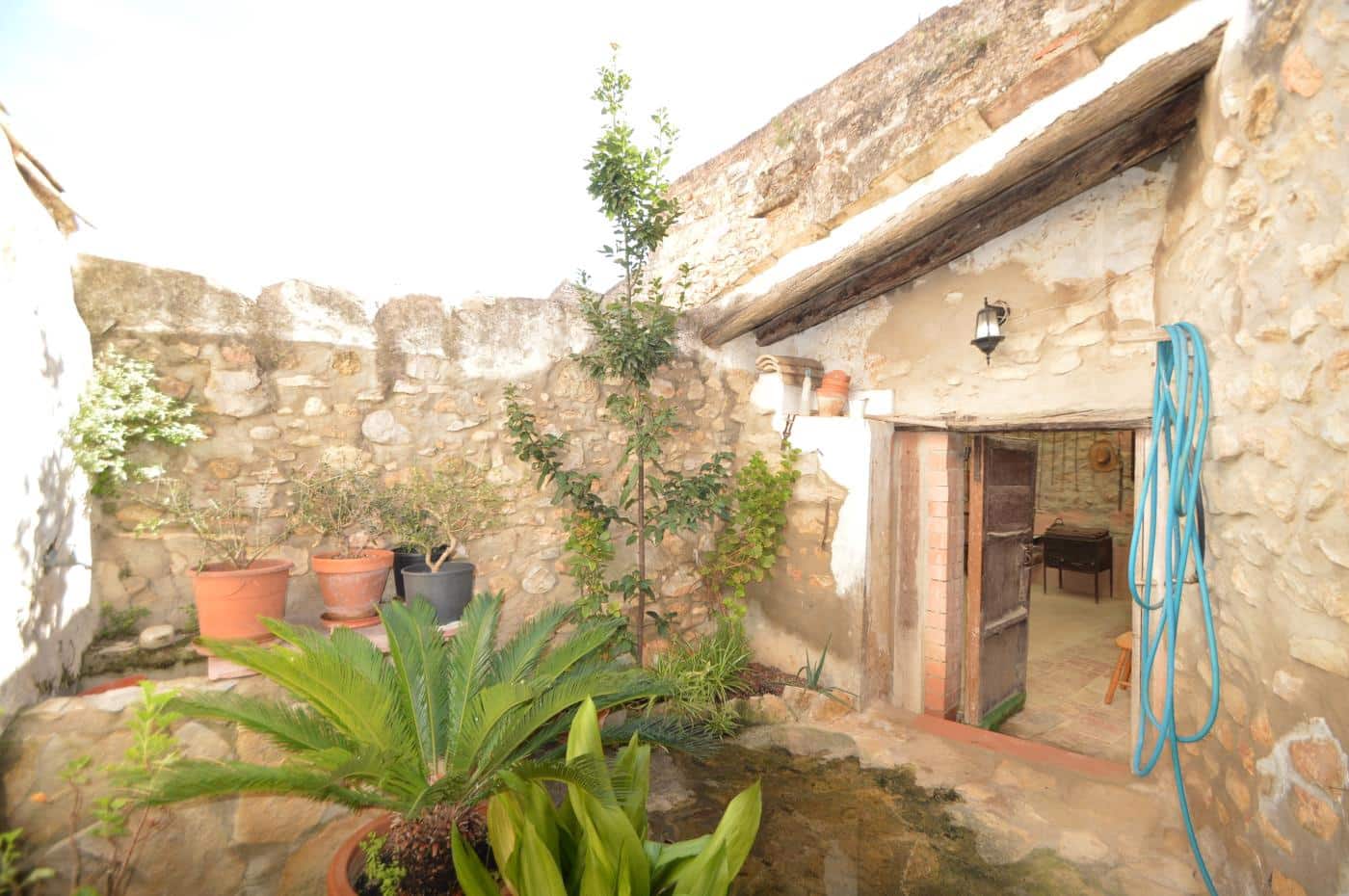 4 soveværelse Byhus til salg i Sant Mateu med garage - € 490.000 (Ref: 8524445)