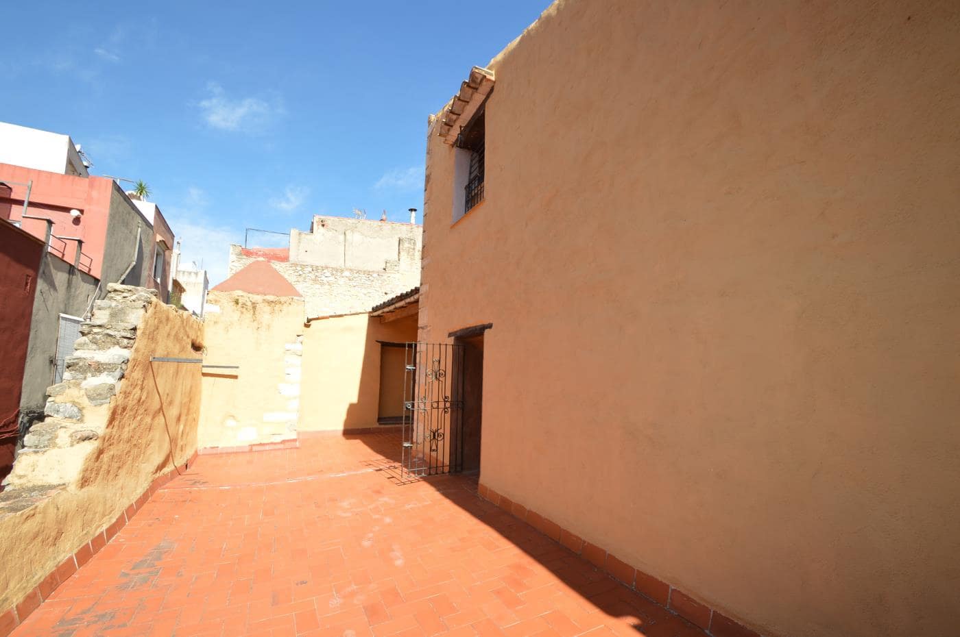 4 soveværelse Byhus til salg i Sant Mateu med garage - € 490.000 (Ref: 8524445)