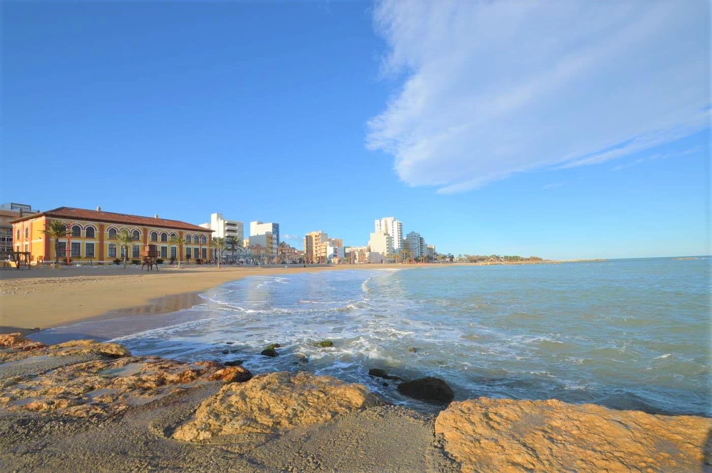 2 slaapkamer Flat te koop in Vinaros - € 142.000 (Ref: 8560980)