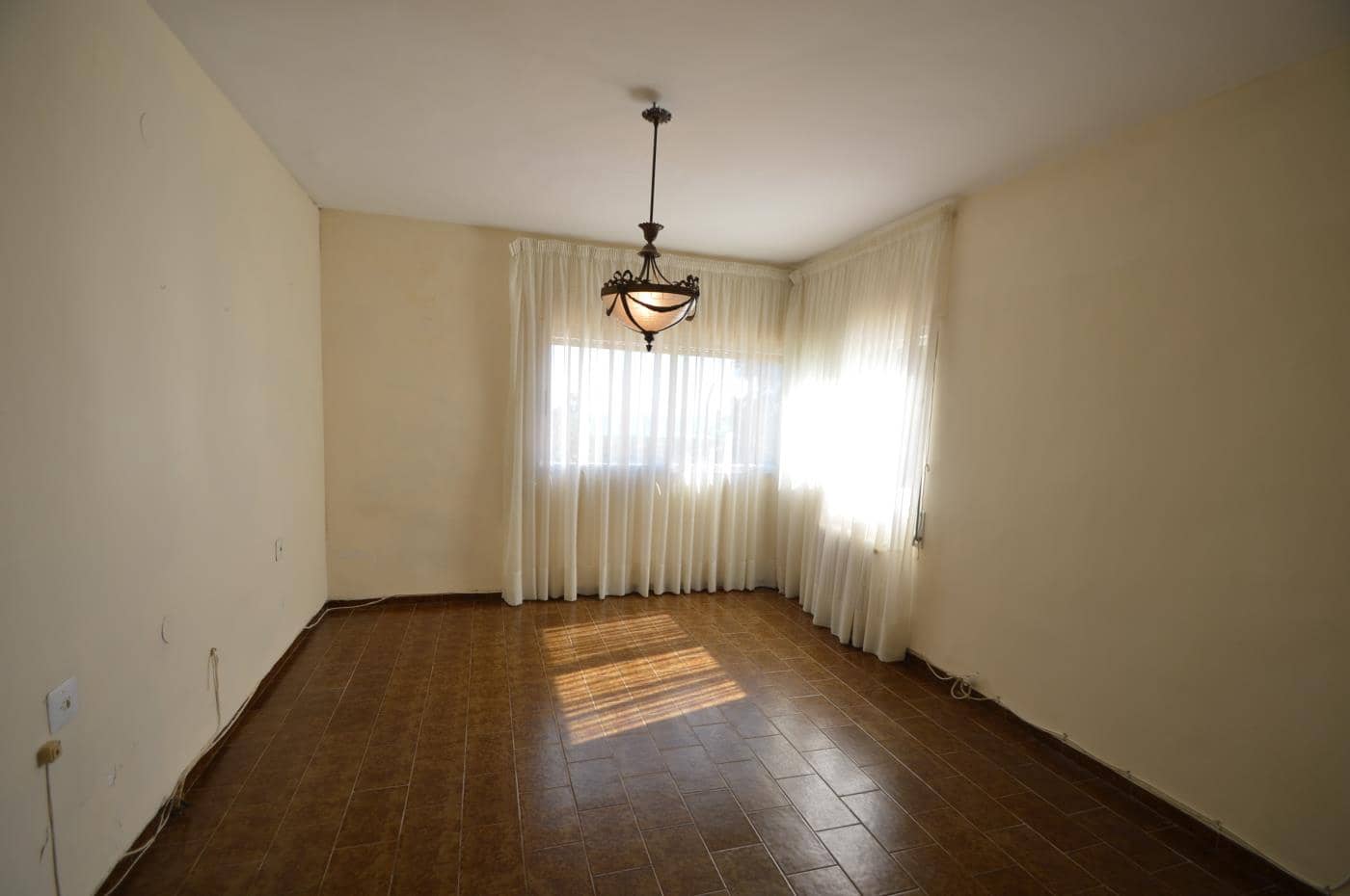 5 soveværelse Villa til salg i Alcanar med swimmingpool garage - € 475.000 (Ref: 8600340)