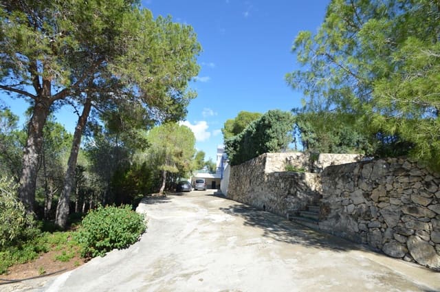 5 soverom Villa til salgs i Alcanar med svømmebasseng garasje - € 475 000 (Ref: 8600340)