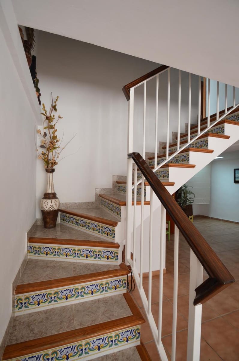 4 soveværelse Byhus til salg i Les Coves de Vinroma med garage - € 129.000 (Ref: 8620457)