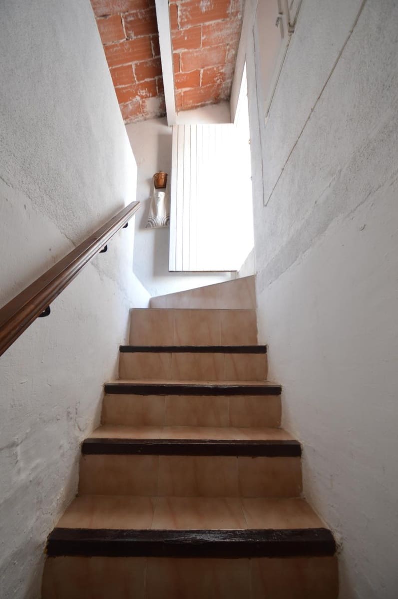 4 soveværelse Byhus til salg i Les Coves de Vinroma med garage - € 129.000 (Ref: 8620457)