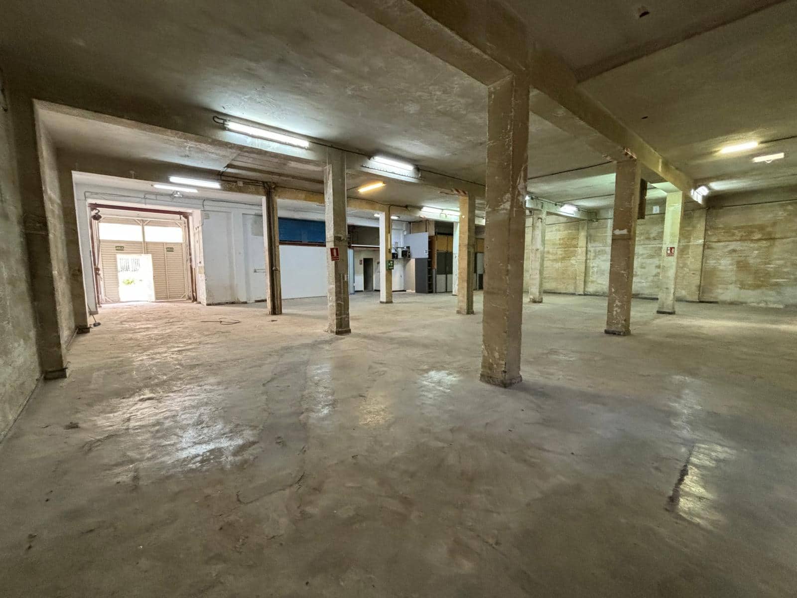 Comercial para venda em Vinaros - 160 000 € (Ref: 8626296)