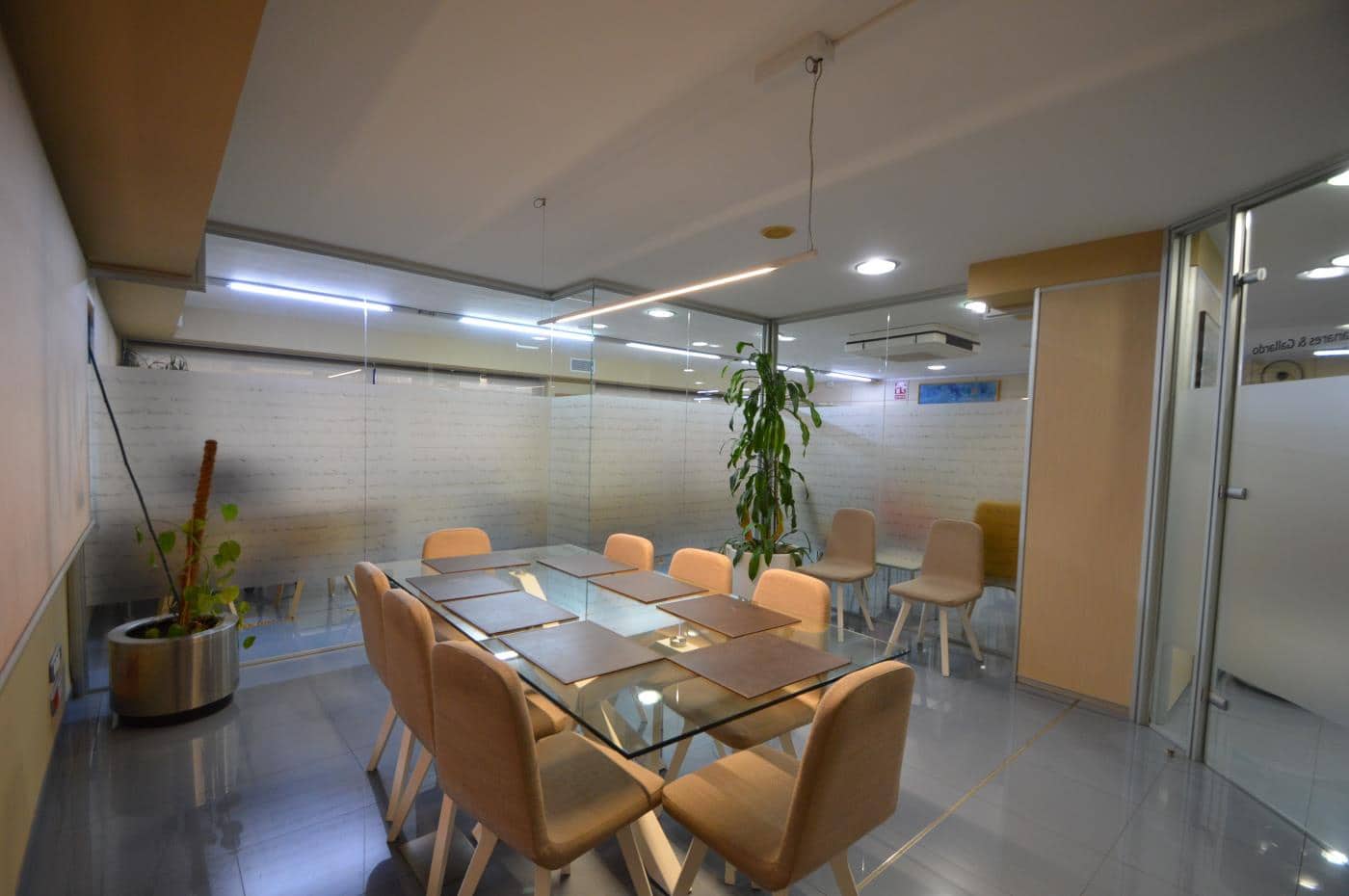 4 soveværelse Erhverv til salg i Vinaros - € 375.000 (Ref: 8697470)