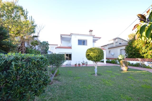 4 soveværelse Villa til salg i Vinaròs med garage - € 475.000 (Ref: 8762251)