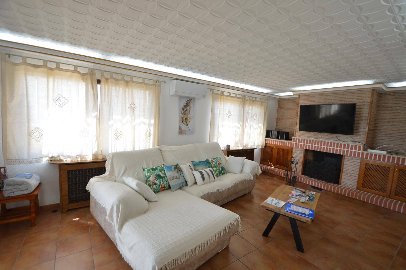 5 soverom Villa til salgs i Vinaros med garasje - € 380 000 (Ref: 8904580)